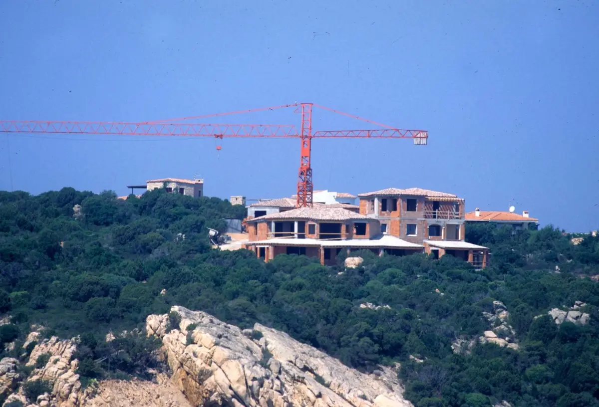 Vuoi costruire casa? Ecco i costi nascosti della lottizzazione che devi conoscere