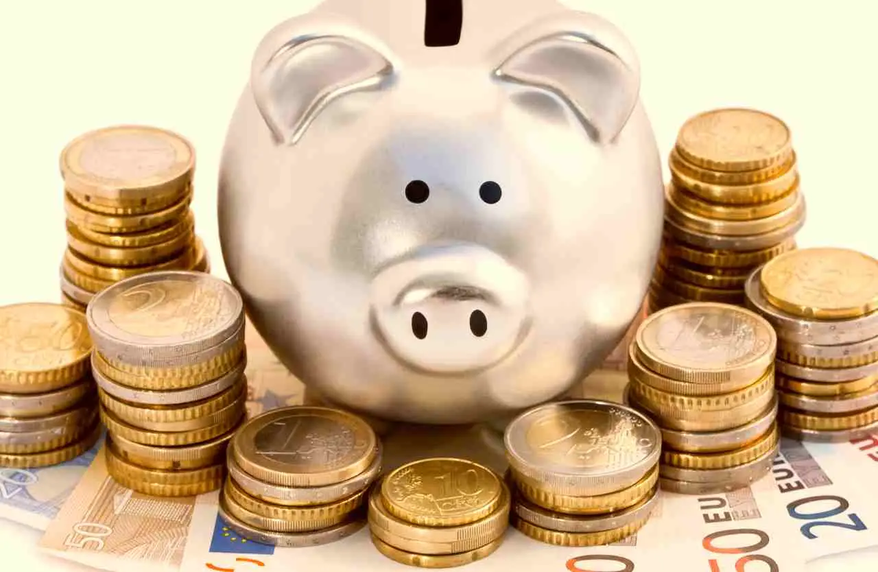 Cos’è la regola del 10-20? Ecco il segreto per aumentare il tuo risparmio