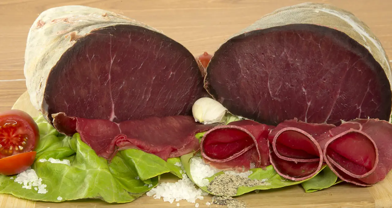 Allarme bresaola: ecco la verità sulla sua pericolosità per la salute e i rischi nascosti